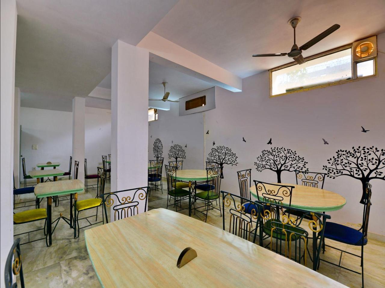 Oyo 8051 Hotel Don Jon Jaipur Extérieur photo